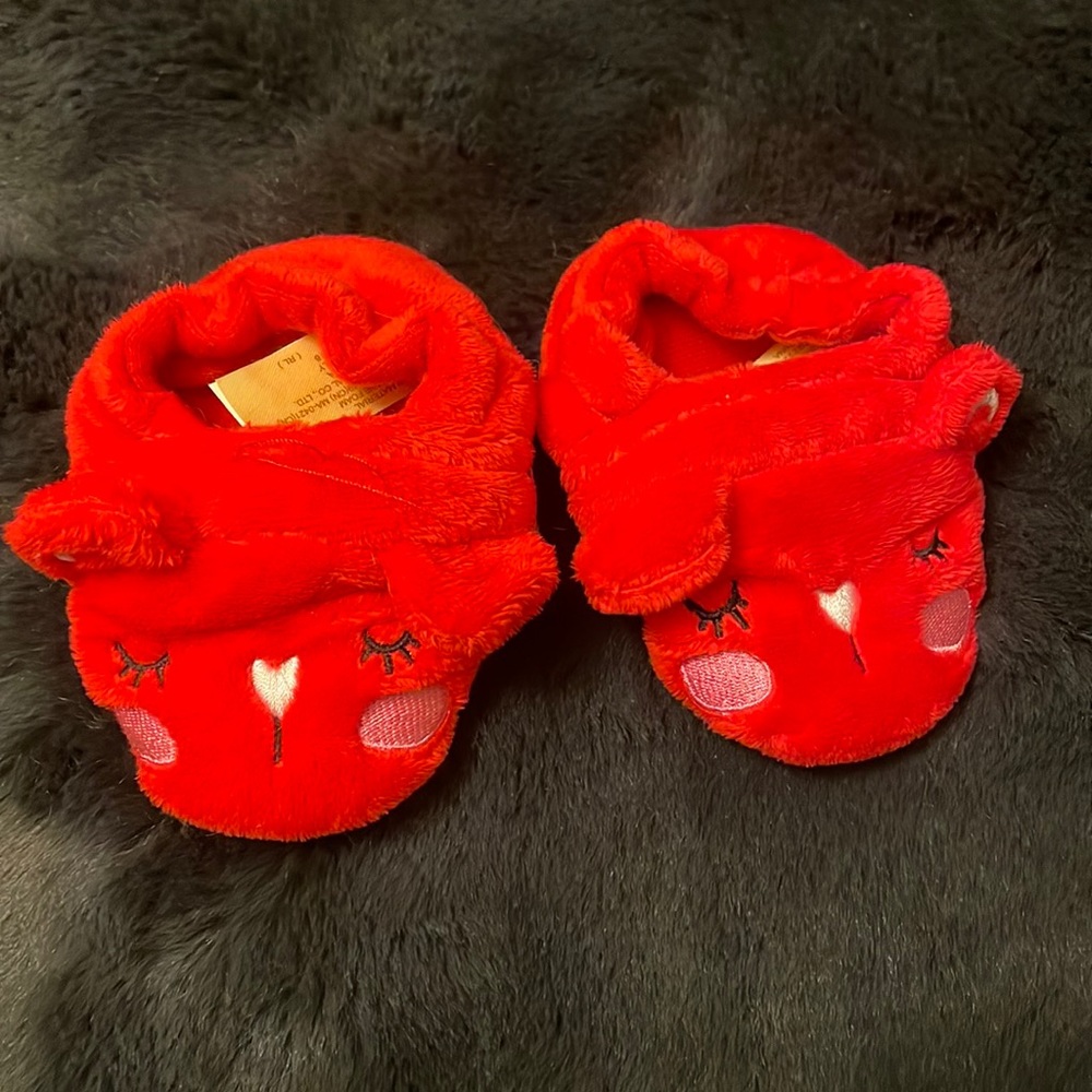Baby slippers - Picture 1 of 1